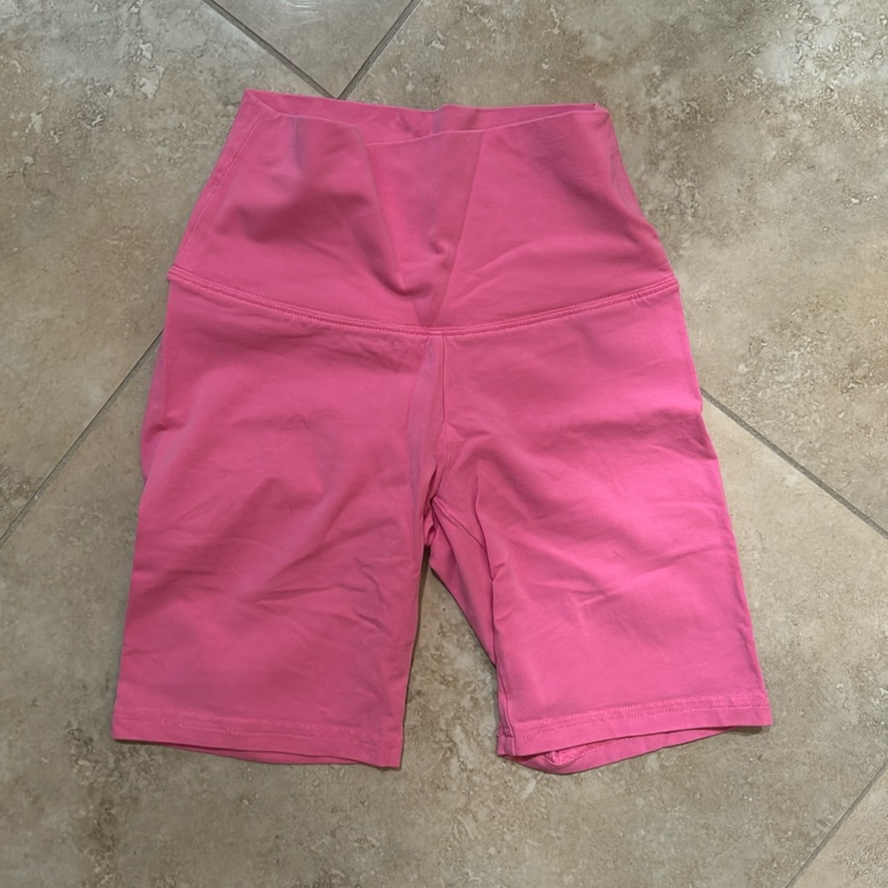 Aritzia TNA Atmosphere Hi-Rise 7" Short XS